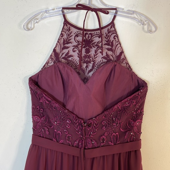 NWT. Kennedy Blue 6 Sequin & Bead Illusion Lace And Chiffon Halter A-Line Gown. - Picture 12 of 13